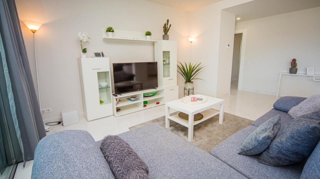 Cg7 Casares Green Ngoại thất bức ảnh